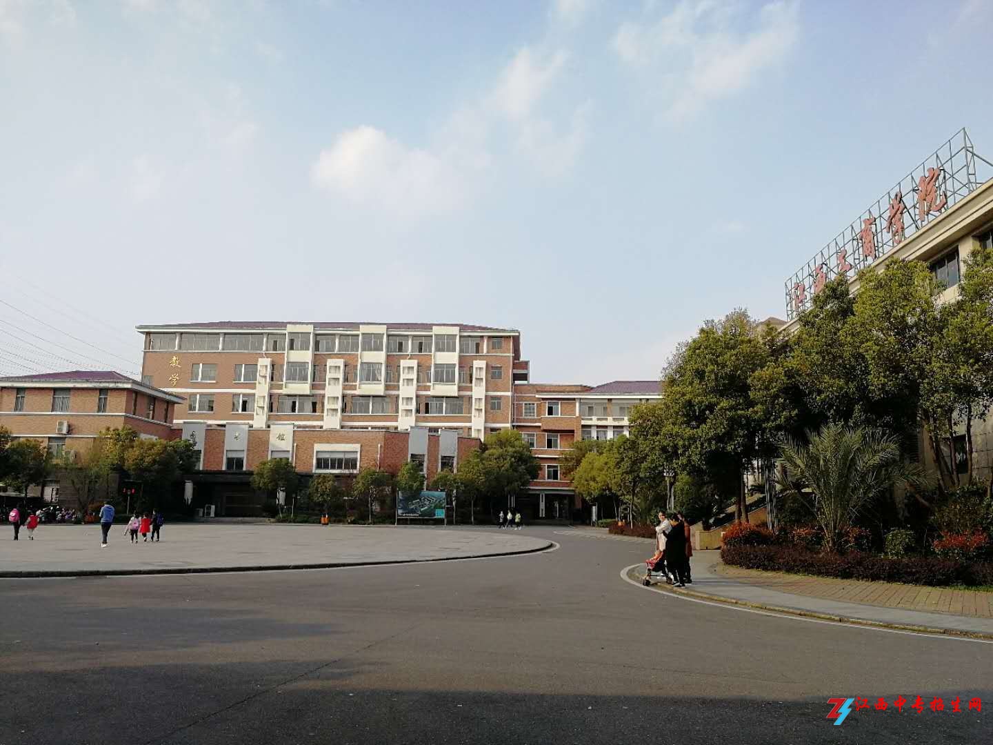 1585809778130621.jpg 1d5437fdc7cf4341931329f698087d2c.jpg